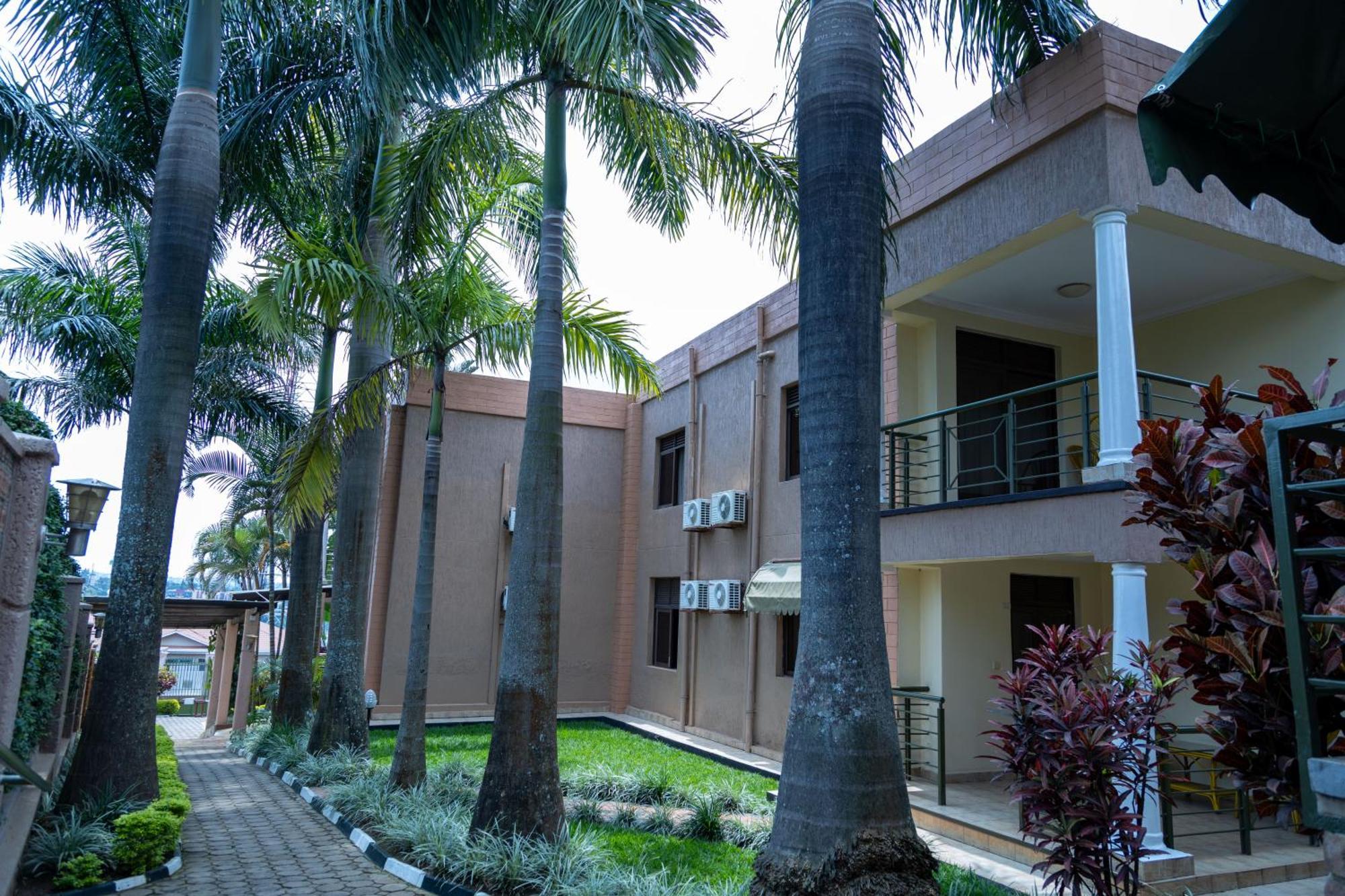 The Country Inn By Smart Haven Kigali Ngoại thất bức ảnh